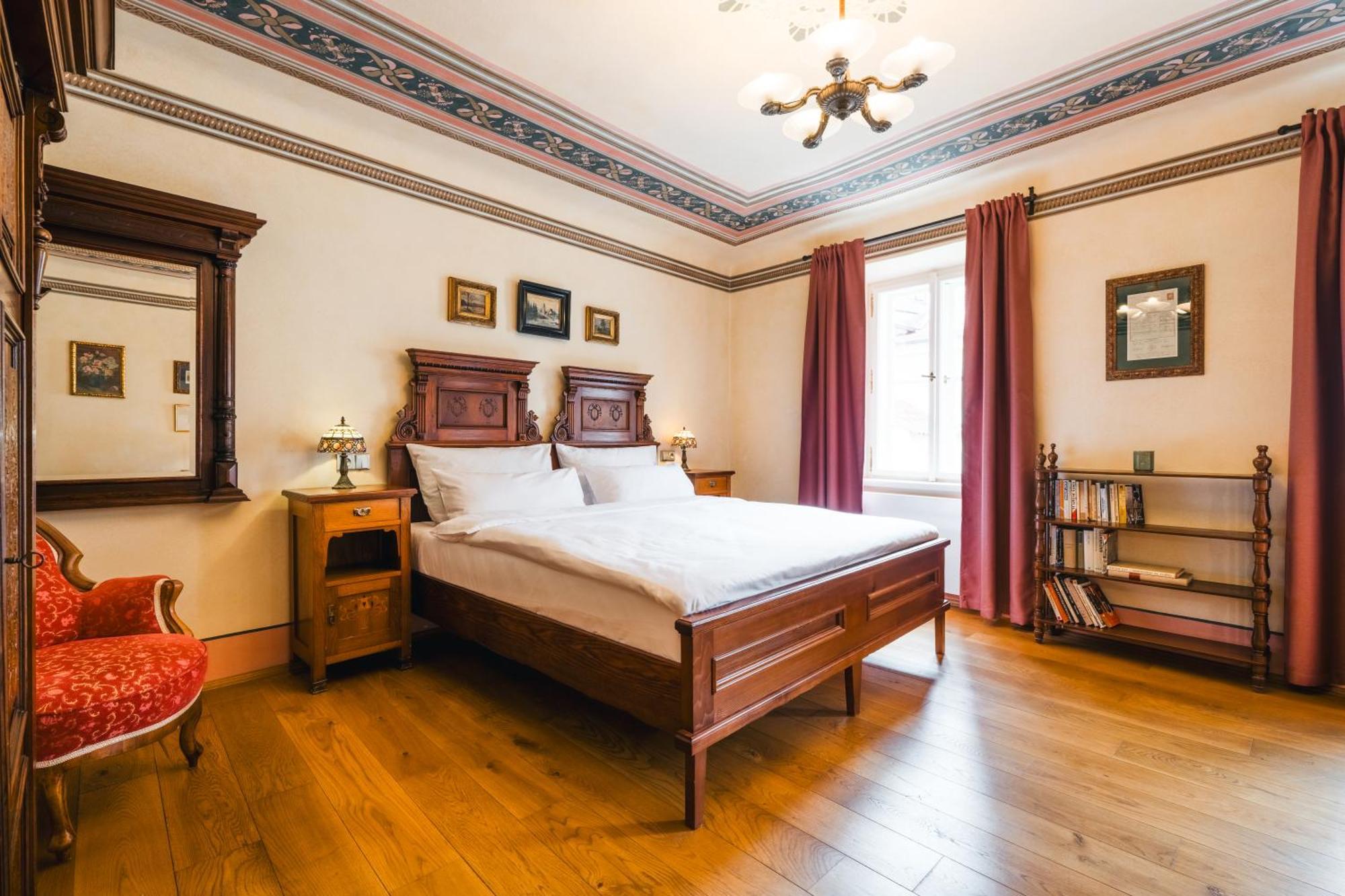 Hotel Latrán Český Krumlov Exterior foto